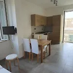 Peter House 아파트 *